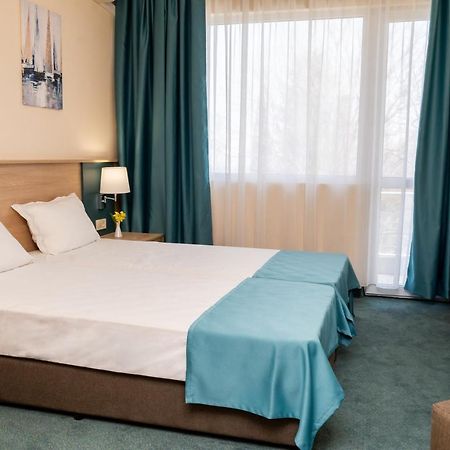 Strandzha Hotel - Free Parking Golden Sands Exterior photo