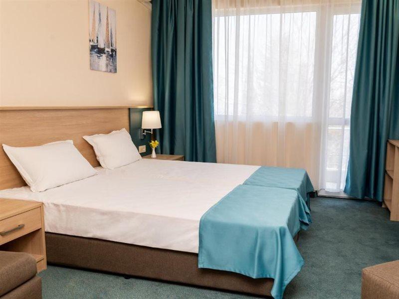 Strandzha Hotel - Free Parking Golden Sands Exterior photo