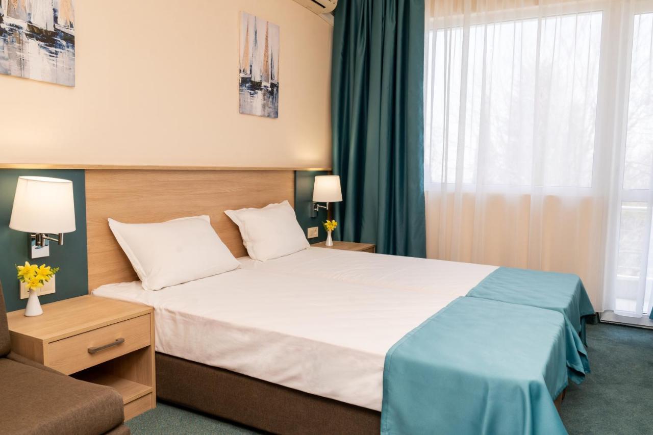 Strandzha Hotel - Free Parking Golden Sands Exterior photo