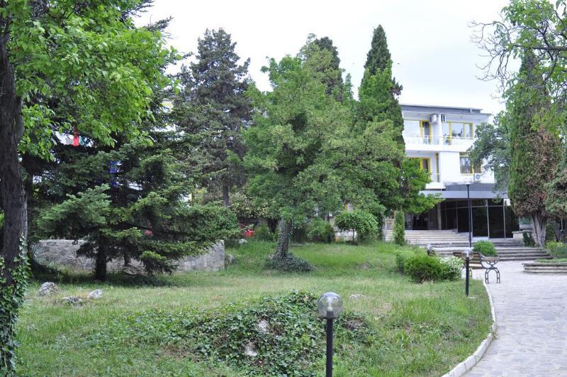 Strandzha Hotel - Free Parking Golden Sands Exterior photo