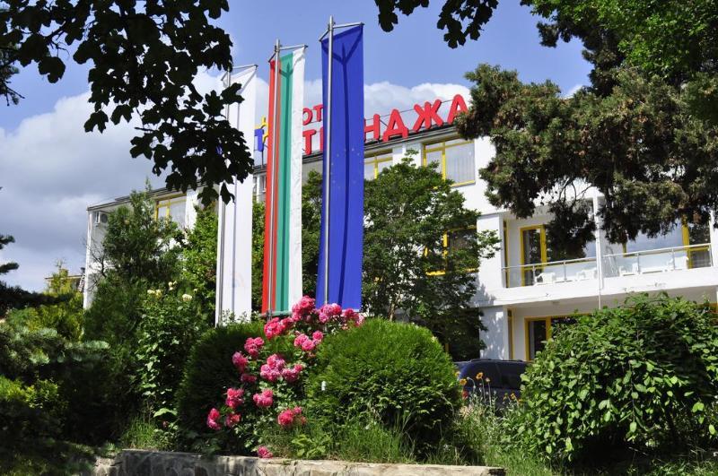 Strandzha Hotel - Free Parking Golden Sands Exterior photo
